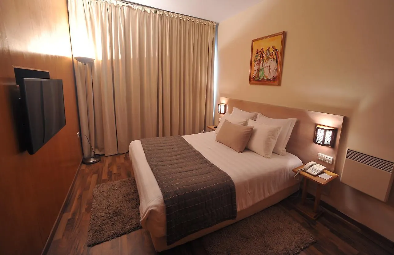Casablanca Suites & Spa 4*,